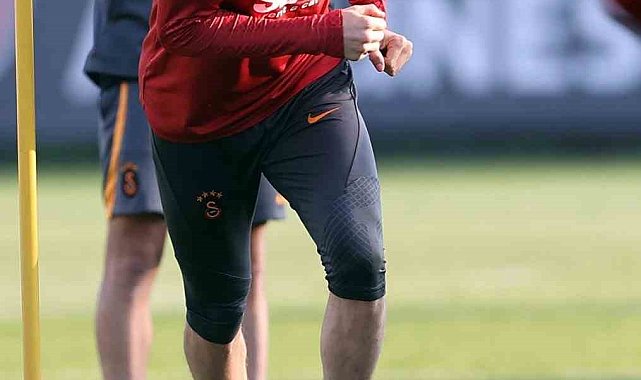 Galatasaray, Karabağ maçı hazırlıklarına devam etti
