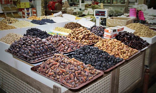 Hurmalar tezgahtaki yerini aldı