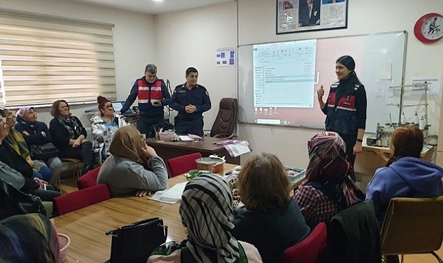 Jandarma şiddete yönelik kadınları bilgilendirdi