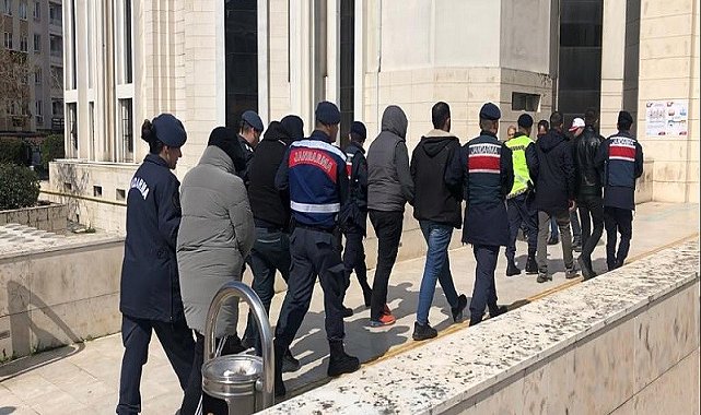 Jandarmadan göçmen kaçakçılarına darbe
