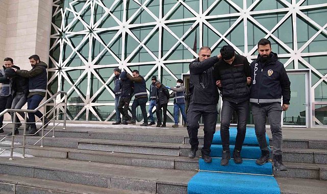 Kars'ta, "kombi" çetesi çökertildi