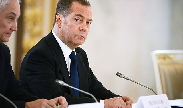 Medvedev: "Almanya'nın Putin'i tutuklaması, Rusya'ya savaş ilanı olur"