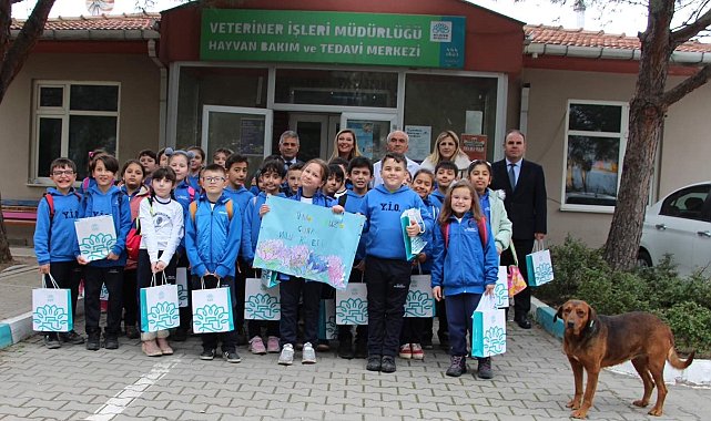 Öğrenciler yerel yönetimler konusunu yerinde öğrendi