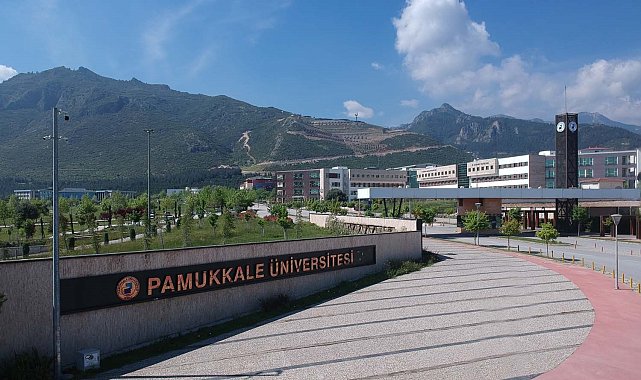 Promosyonu beğenmeyen PAÜ çalışanları, Rektör Kutluhan'ı göreve davet etti