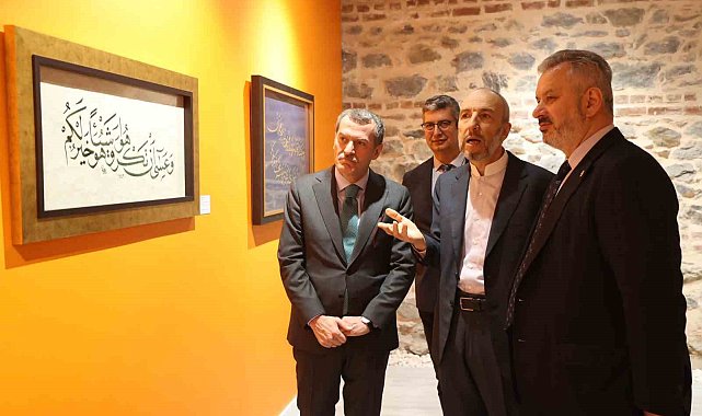 "Ya Şehr-i Ramazan" Hat Sergisi Kazlıçeşme Sanat'ta açıldı