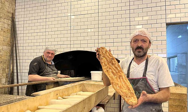 Ramazan pidesi tezgahlardaki yerini aldı