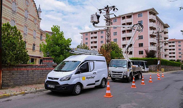AYEDAŞ Anadolu Yakası'nı bakım ve yatırımlarıyla aydınlattı