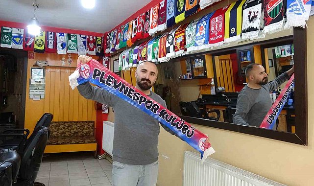 Bu berberi görenler dilek ağacı sanıyor