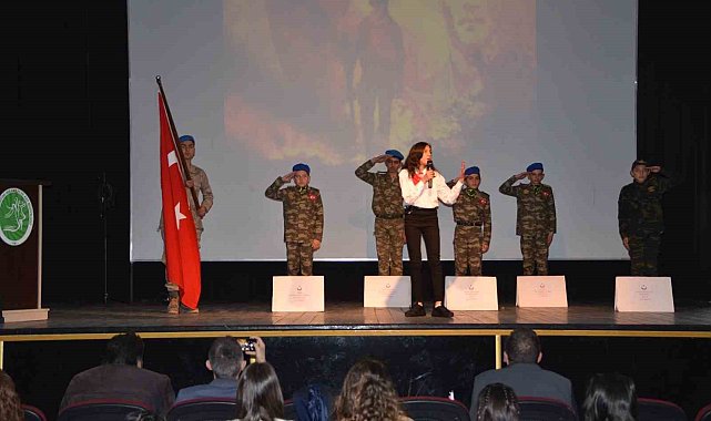 Kars'ta şiir okuma ve bilgi yarışmasının finalistleri belli oldu