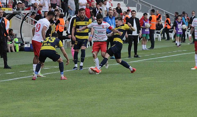Karşıyaka'da Mustafa Aşan geri dönüyor
