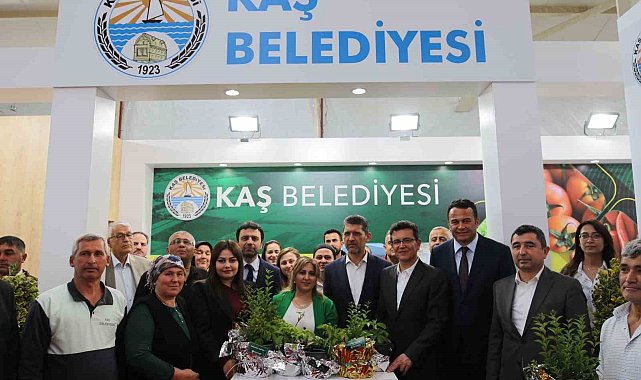 Kaş'ta "2. Tarım, Seracılık, Gıda ve Tarım Makineleri İhtisas Fuarı" açıldı