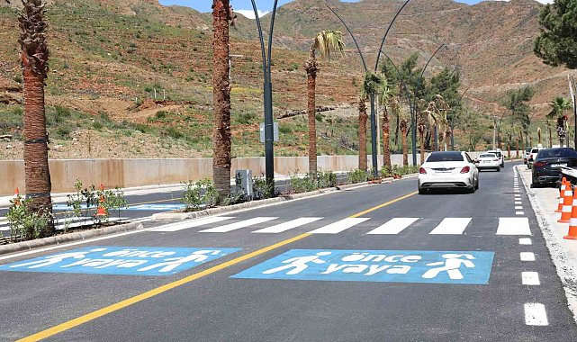 Marmaris'te yol yapım çalışmaları sona erdi