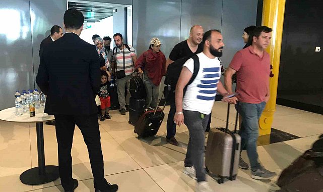 Sudan'da bulunan Türk vatandaşlarının tahliyesi devam ediyor