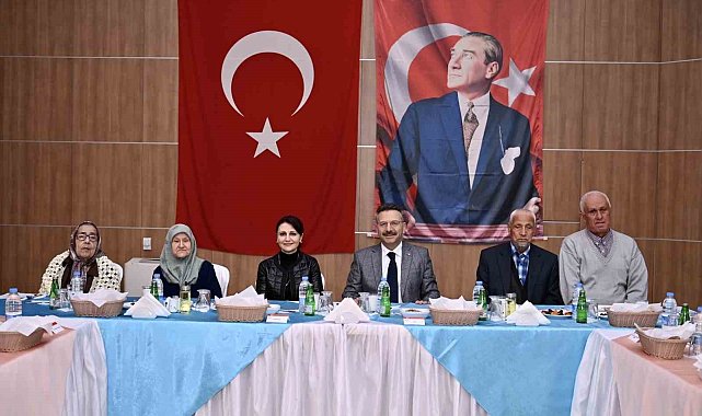 Vali Aksoy, Sultanhisar Huzurevi'ndeki yaşlılarla iftarda buluştu