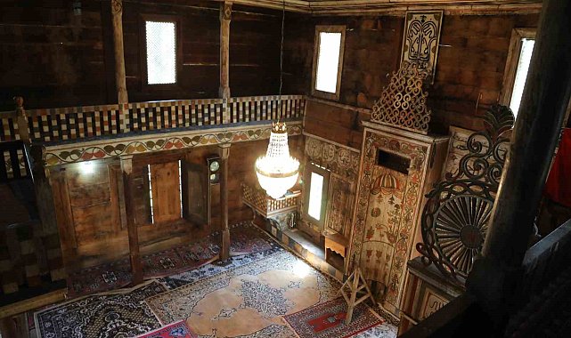 500 yıllık çivisiz cami ilgi bekliyor
