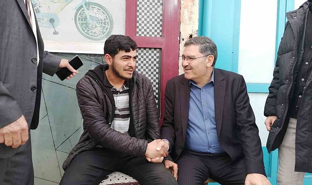 AK Parti Milletvekili adayı Eminmollaoğlu: "Amerika'sının İngiliz'inin, İsrail'in desteklediği bir yapıyla karşı karşıyayız"