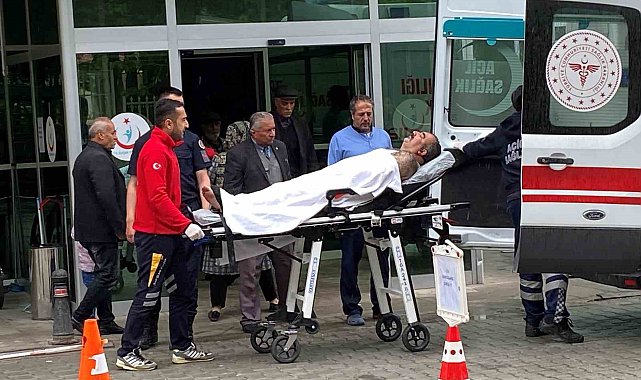 Aracının içinde silahlı saldırıya uğradı
