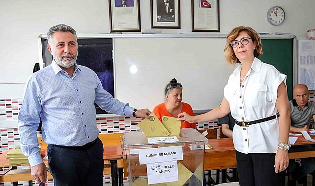 Başkan Sandal oyunu kullandı