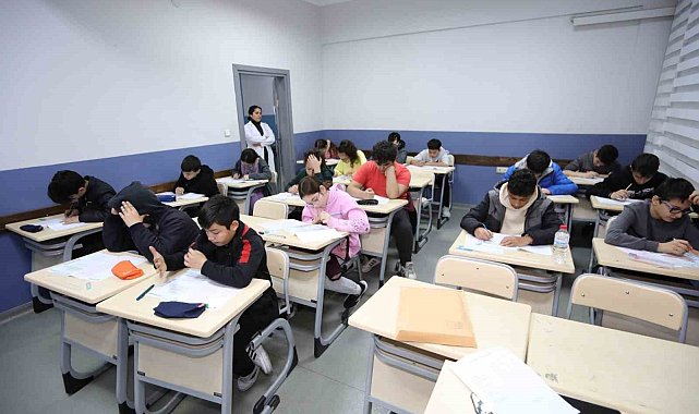 Bayraklı'da sınav heyecanı