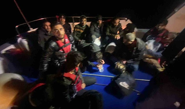 Bodrum'da 29 düzensiz göçmen kurtarıldı, 14'ü yakalandı
