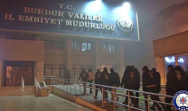Burdur'da asayiş operasyonlarında yakalanan 36 kişi tutuklandı