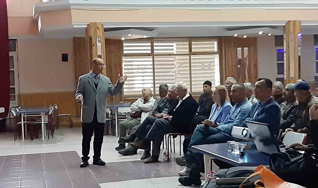 Çiftçiler bilmediklerini bu toplantıda öğrendi