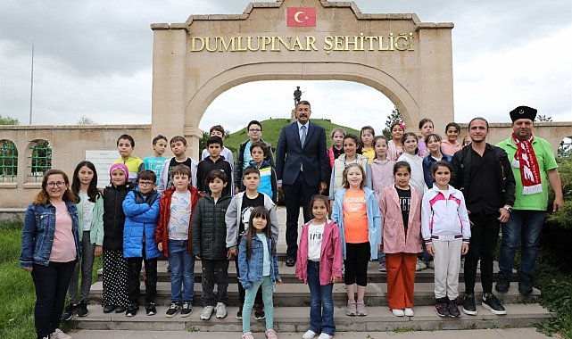 Dumlupınar'daki çalışmaları inceledi