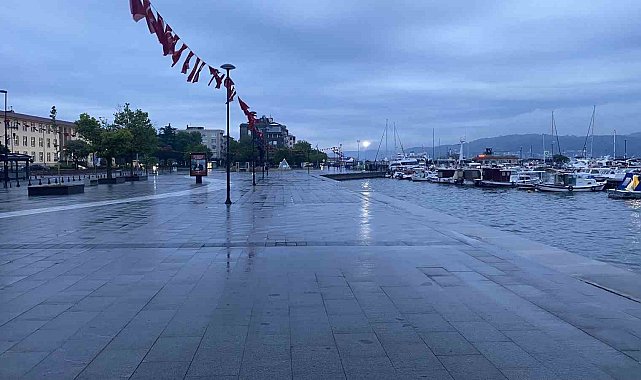 Eceabat açıklarında 4,2 büyüklüğünde deprem meydana geldi