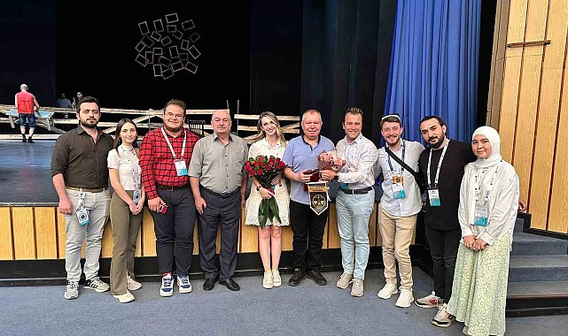 Eskişehir 'Sui Generis' Tiyatro, Özbekistan'dan Eskişehir'e ilgi ile döndü