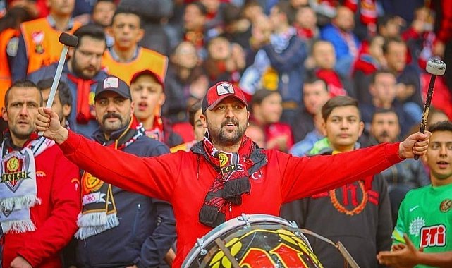 Eskişehirspor taraftarlarından ilginç hassasiyet çağrısı