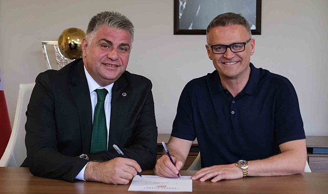 Giresunspor, İrfan Buz ile resmi sözleşme imzaladı
