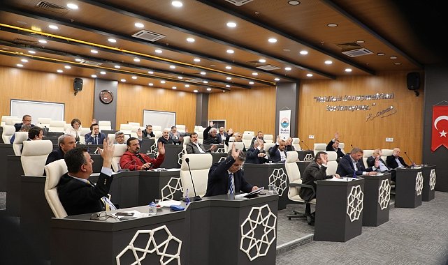 İlkadım'ın EYT'liler için 30 milyonluk kredi talebi meclisten geçti