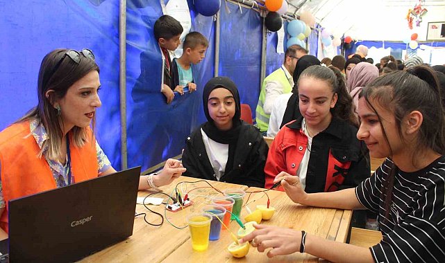 Kahta'da Beşminare Bilim Şenliği düzenlendi