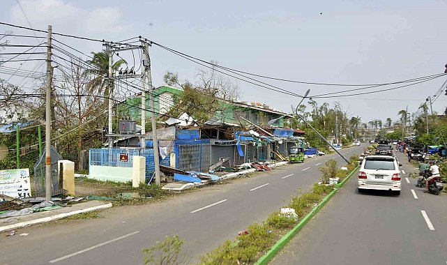 Kasırganın vurduğu Myanmar'da can kaybı 60'a yükseldi