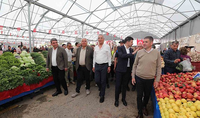 Mezitli Belediyesi semt pazarını yeniledi