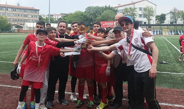 Okulun 'beyzbol' başarısı