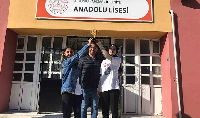 Robo Frig projeleriyle Yükselen Yıldız Ödülü aldılar