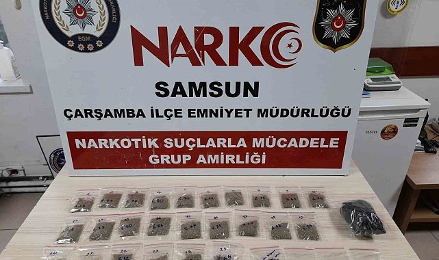 Şüpheli araçtan esrar çıktı