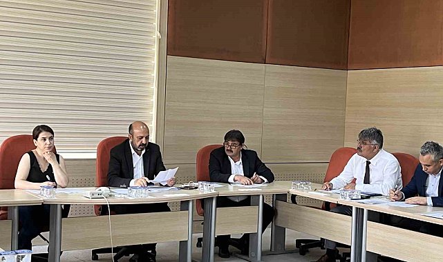 Tarsus Belediyesi'ne ait taşınmazların satışı gerçekleşti
