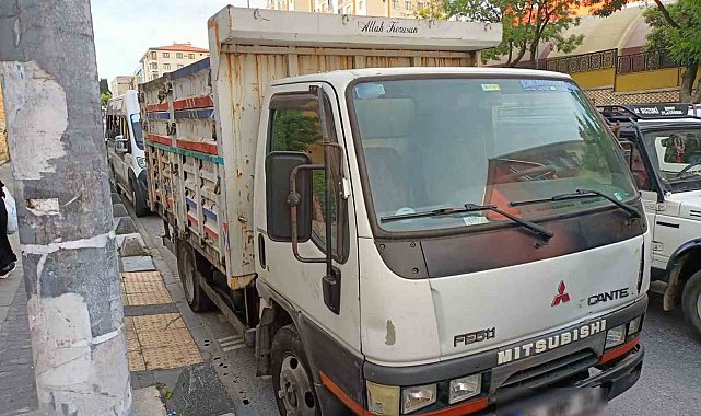 Trafiğin akışına engel olan 3 kamyon sürücüsüne ceza yağdı