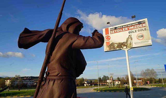 Türk kadınının kahramanlık timsali Şerife Bacı'nın hatırası İstiklal Yolu'nda yaşatılıyor