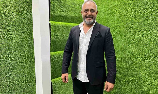 Türkiye'den futbol devlerine 'Suni Çim' ihracatı