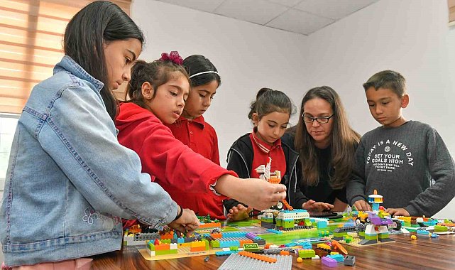 Yenişehir Belediyesi minik bilim kahramanlarını buluşturuyor