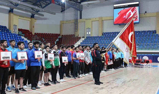 Yurtlar arası masa tenisi turnuvası Düzce'de başladı