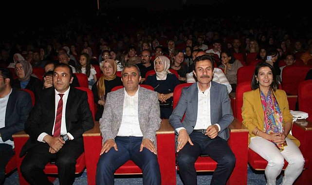Aşık Veysel Sivas'ta anıldı