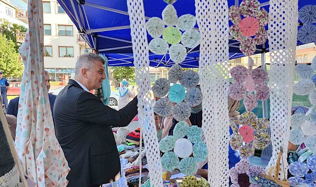 Bahar Şenliğinde el emeği göz nuru ürünler sergilendi