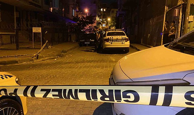 Bahçelievler'de bina girişinde silahlı saldırı: 1 ağır yaralı