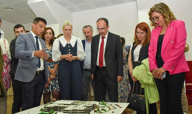 Bilecik'te 'Kamusal Alanda İç Mekân Çözümleri Final Jürisi' programı düzenlendi