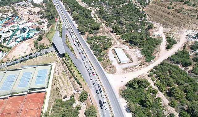 Bodrum'a 3 günde 75 bin araç giriş yaptı