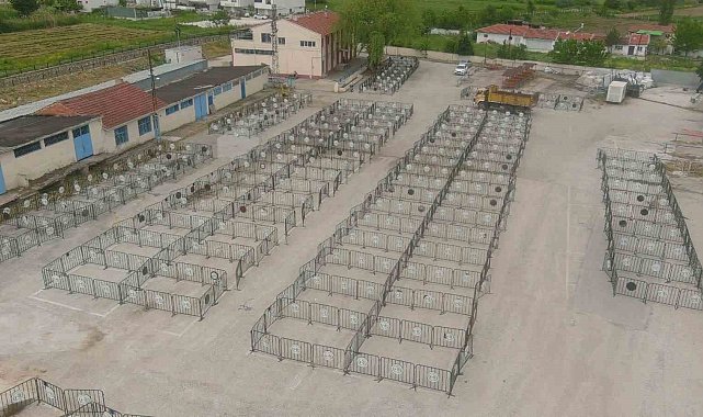 Bozüyük'te kurban satış yerleri hazırlandı